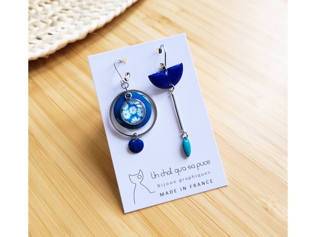 Boucles D'Oreilles Demi-Créoles Multicolores Avec Cristaux Swarovski - Modèle Belle