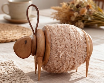 Wooden Yarn Holder, Sheep Shaped Yarn Dispenser, Portable Knitting Crochet Accessory