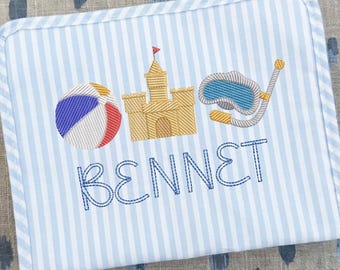 Archivo de bordado "Trío de verano: pelota de playa, castillo, snorkel", FUENTE NO INCLUIDA (tamaños de 3 a 7 pulgadas)