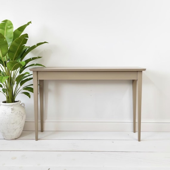 Traditional console tables - Four legs - Bespoke sizes - Supplied unpainted