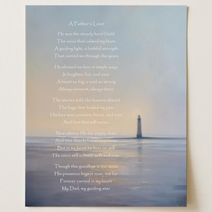 Pode incluir: Impressão emoldurada com o poema "A Father's Love" e um farol num cenário marinho sereno. O texto está numa fonte suave, e a imagem tem uma paleta de cores suaves, evocando paz e lembrança.