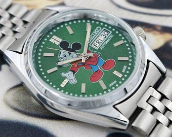 Vintage Refurbished Seiko 5 Japan Automatic Men’s Watch Green Cartoon Dial Day Date - 600-06