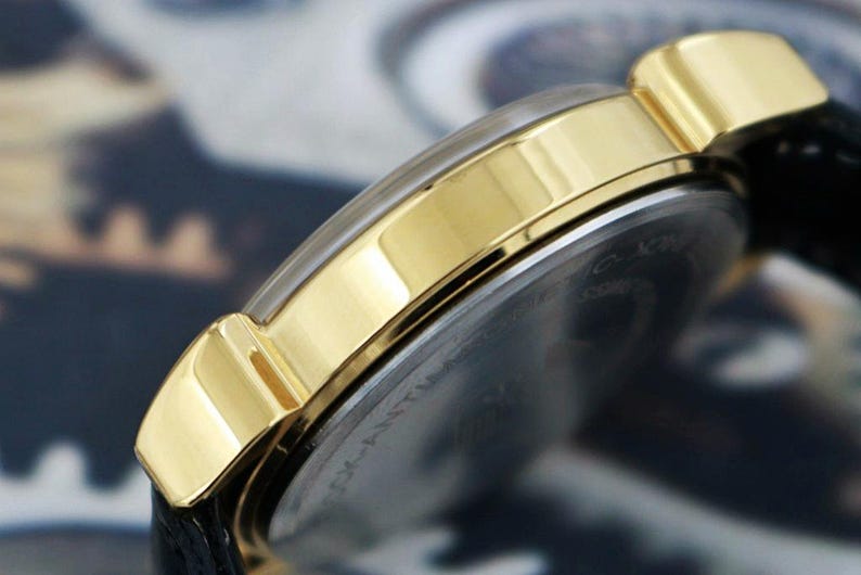 Vintage Oris Men’s Watch | Swiss Made | Hand-Winding | Blue Dial | Teardrop Lugs | 17 Jewels | 210-05 image 6