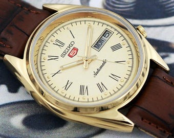 Vintage Seiko 5 Automatic Men’s Watch Yellow Roman Dial Exhibition Back Refurbished Japan - 100-02