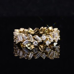 Yellow Gold Baguette and Round Moissanite Eternity Band, Zig Zag Multi Shape Wedding Ring, Scattered Diamond Stacking Band, Proposal Ring