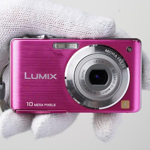 Panasonic FS7 Digital Camera - 10.1 mpx CMOS Sensor Digicam