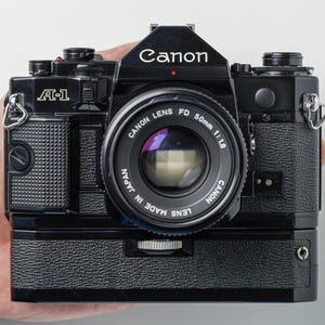 ヴィンテージ キヤノン A-1 プロフェッショナル 35 mm フィルムカメラ