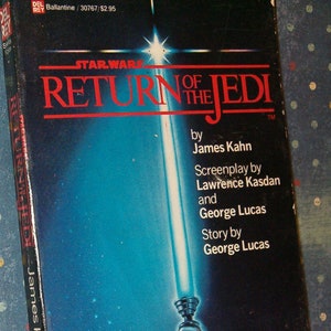 Return of the Jedi by James Kahn, Pocket Book, Ballantine, Fabulous 8 page Color Inset, 1983 Lucasfilms, Some damage, Used book