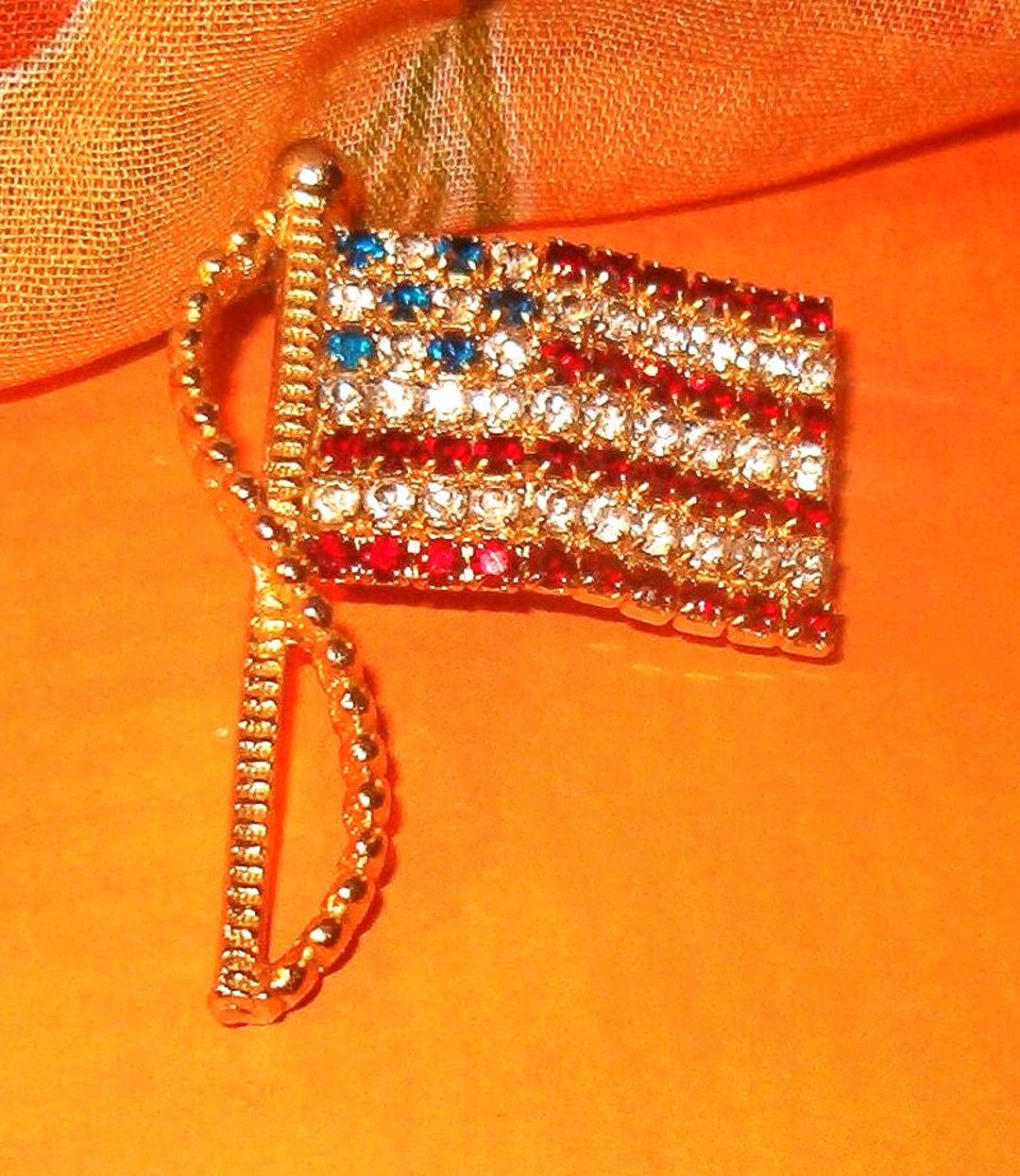 Brooch Pin, Wave Flag Pin, Rhinestone Flag, Red, White W Blue ...