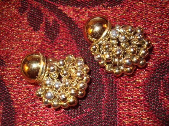 Beads Galore! Golden Stud with Many Dangle Beads … - image 1