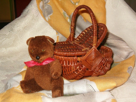 teddy bear picnic basket