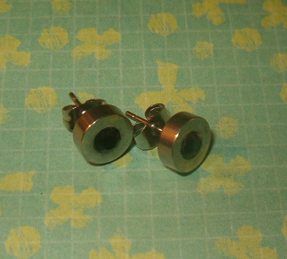 Stud Earrings, Silver Tone Wrap Holder of Black F… - image 1