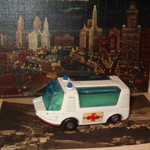 MINI AMBULANCE MIRA Stretcha Fetcha (copie boîte d'allumettes) EUR 12