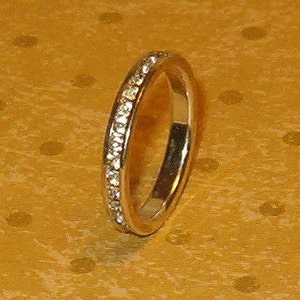 Promise Ring Eternity Band Pave Rhinestones Inset All Around, sz 7 to 7 1/2, Silvertone Metal