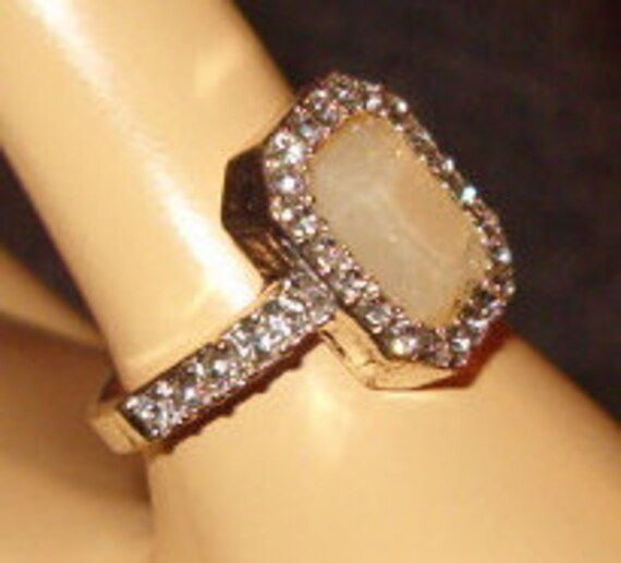 Statement Ring, Opal Like w Sparkly Bits Mixed, R… - image 6