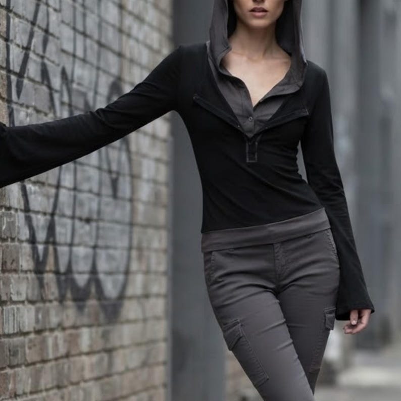 Hooded Long Sleeve Top | Vintage Aesthetic Shirt | Retro Slim Fit Tee | Y2K Grunge Streetwear

Retro aesthetic hooded shirt for women casual street fashion