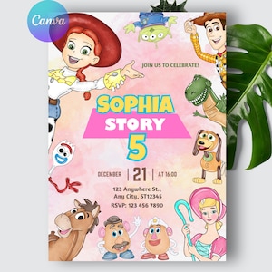 Pode incluir: Um convite para uma festa com personagens do filme Toy Story. O convite tem um fundo rosa com o texto "SOPHIA STORY 5" e detalhes do evento. Personagens de desenhos animados como Woody e Jessie são exibidos.