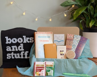 Vintage Penguin Book Gift Box | Book, Literary Enamel Pin, Notebook, Pen, Tea & Candle
