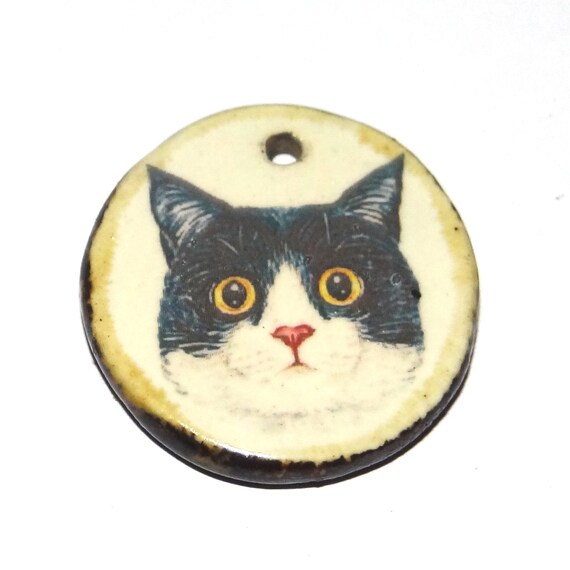 Ceramic Cat Pendant Handmade Focal Porcelain 30mm CC5-2