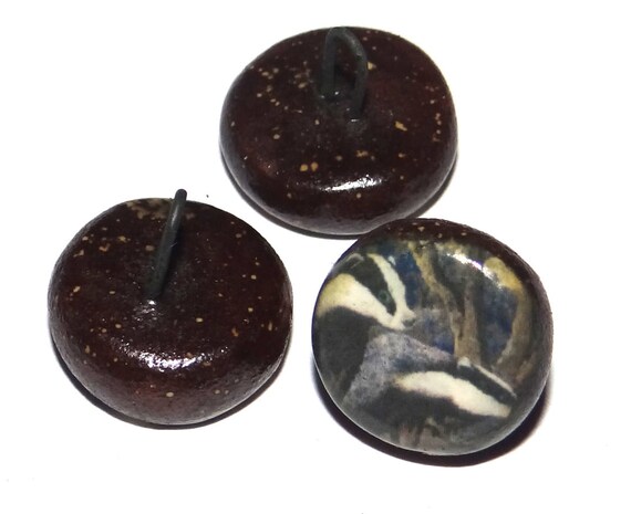 1 Ceramic Badger Shank Button Handmade Porcelain CB9-2