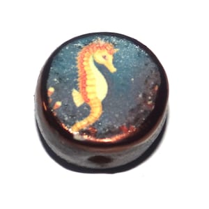 セラミックタツノオトシゴフォーカルビーズ ハンドメイド陶器ビーズ 17-18 mm BB7-1