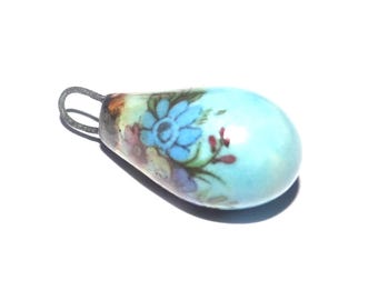 Ceramic Flower Pendant Handmade Focal Porcelain 27mm PP1-2
