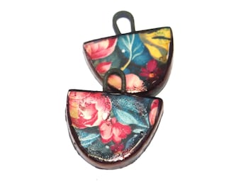Ceramic Flower Charms Beads Pair Porcelain 20mm CC2-1