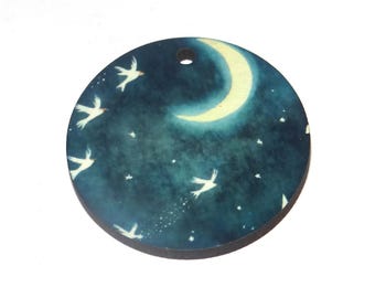 Wooden Two Sided Moon Pendant Handmade 30mm MM7-1