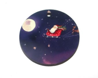 Wooden Two Sided Santa Winter Snow Pendant Handmade 30mm MM6-4