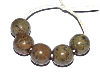 Ceramic Bead Set Speckled Handmade Porcelain 14mm