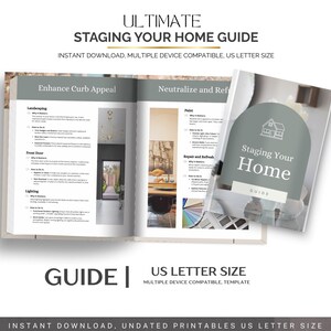 以下が含まれることがあります： 「Staging Your Home」というタイトルの開いた本とガイドが表示されています。本のページには、ホームステージングに関するテキストと画像が掲載されています。ガイドには、家のアイコンと「Staging Your Home Guide」という文字が入った緑色の表紙が付いています。テキストには「インスタントダウンロード」と「USレターサイズ」が含まれています。