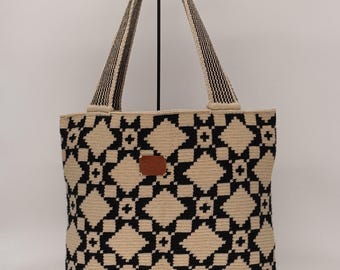 Handwoven Wayuu Tote Bag Unique/Authentic: Jazmin Crochet, Artisan Colombian Craftsmanship
