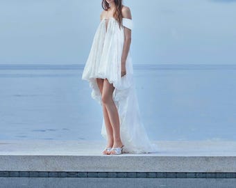 Off-shoulder kanten trouwjurk, hoog-lage bruidsjurk, jurk strandreceptie