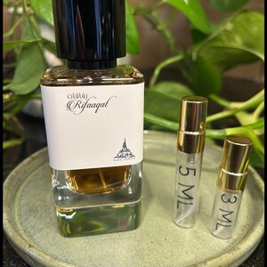 Rifaaqat Paris Corner - Etsy
