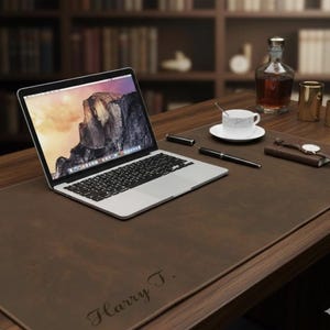 Leather Desk Pad – Personalized with Name Engraving