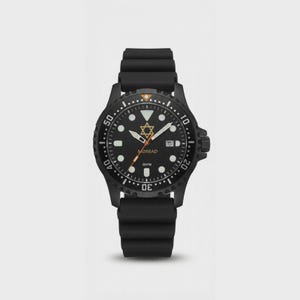 Reloj táctico de buceo • Resistente al agua hasta 200 m • Diseñado para uso real • Esfera negra luminosa
