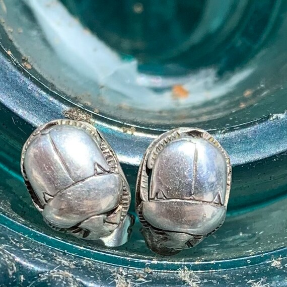 Silver Egyptian Scarab Post Earrings - Fine Detail - image 3