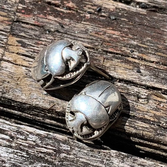 Silver Egyptian Scarab Post Earrings - Fine Detail - image 9