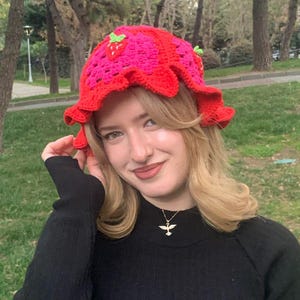 Strawberry Crochet Bucket Hat, Handmade Strawberry Pattern Hat, Boho Crochet Bucket