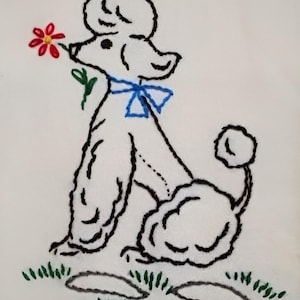 Sitting PRETTY POODLE DOG Towel embroidery pattern mo2008