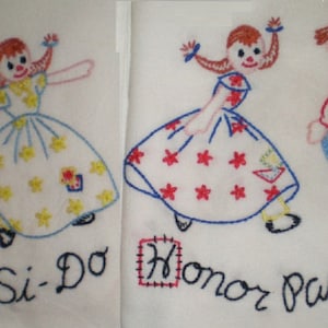 Motif de broderie Raggedy Ann & Andy Square Dancing am3223