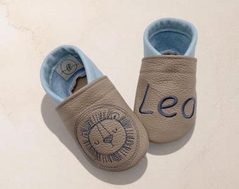 Gepersonaliseerde babyschoentjes met naam | Leeuw | Leren babyschoentjes | Zachte blotevoetschoentjes voor kinderen | Geboortecadeau | Doopcadeau | Verjaardagscadeau | Handgemaakt | Babyschoentjes