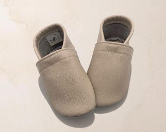 Babyschoentjes om op te kruipen | Leren babyschoentjes | Eenvoudig | Zachte blotevoetschoentjes voor kinderen | Cadeau voor geboorte | Doop | Verjaardag | Handgemaakt | Kruipschoentjes | Babycadeau | Geboorte