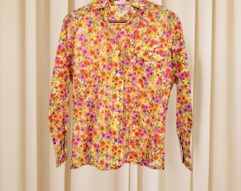 Vintage 70s Floral Nylon Blouse – Yellow Flower Print, Long Sleeve