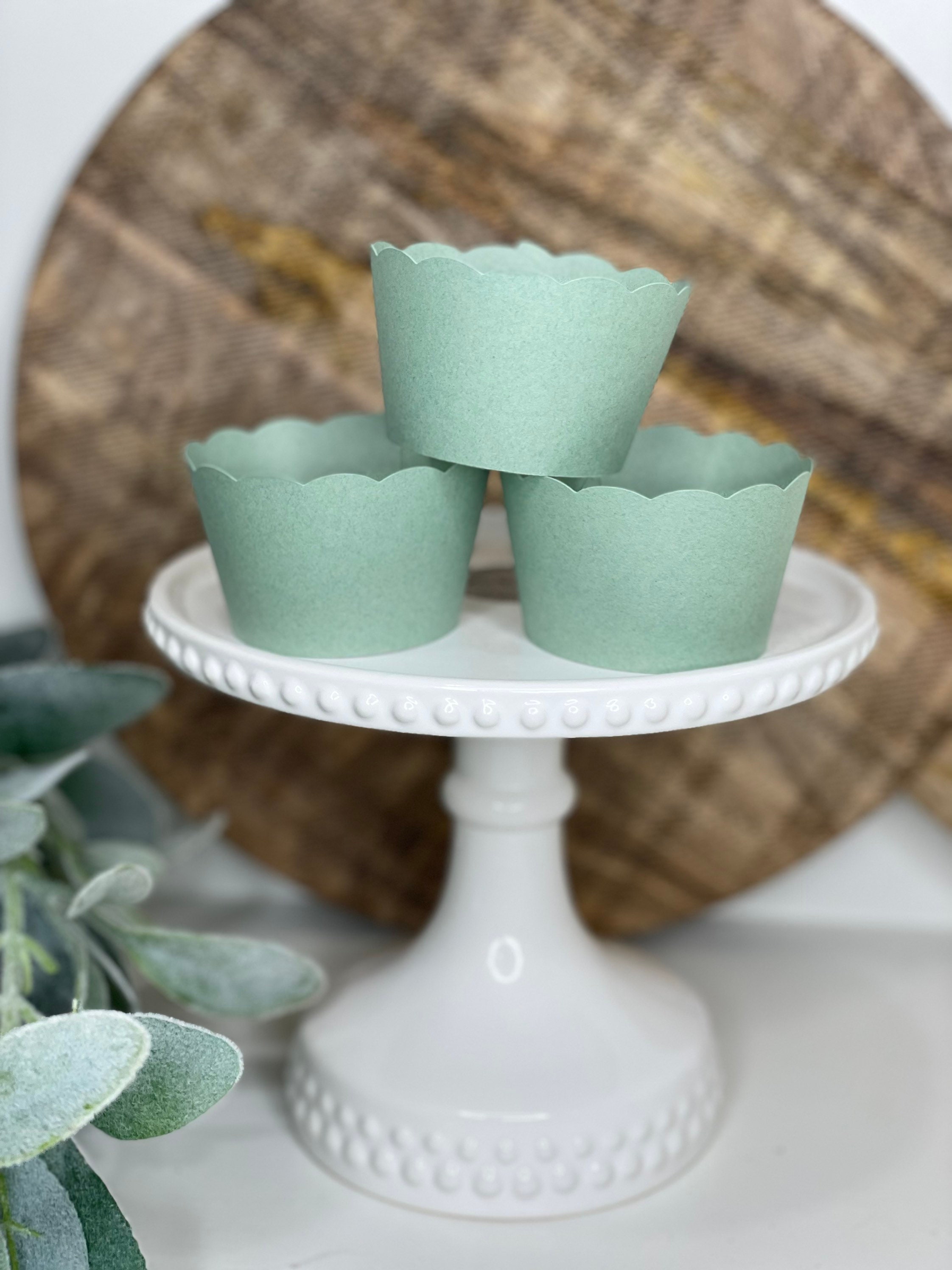 Whaline 600Pcs Greenery Mini Cupcake Liners Eucalyptus Olive Leaf Cupcake  Wrappers Sage Green Wedding Baking Cups for Baby Shower Bridal Shower