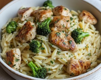 Cheesy Chicken Broccoli Orzo Recipe Printable, Quick and Easy Dinner Idea, Creamy Comfort Food Dinner, Instant Digital Download
