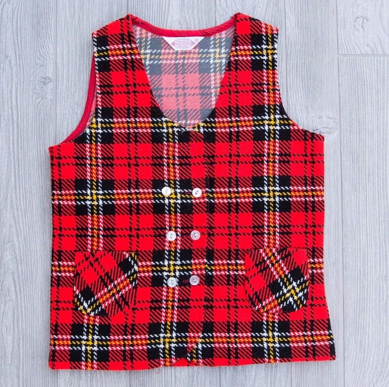 Vintage Red Plaid Vest Button Front Christmas Japan Pockets Preppy Mod Sz 10