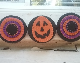 Primitive Halloween Pumpkin Penny Rug Garland/Swag