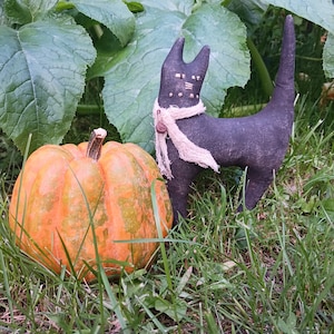 Primitive Halloween Black Cat Tuck/Ornie/Bowl Filler/Tiered Tray tuck