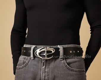 Y2K/2000s Silver Star Chrome Emblem Belt | Black Silver Grunge Futuristic Waist Belt| Unisex Punk Streetwear Fashion Accessory Trending Gift